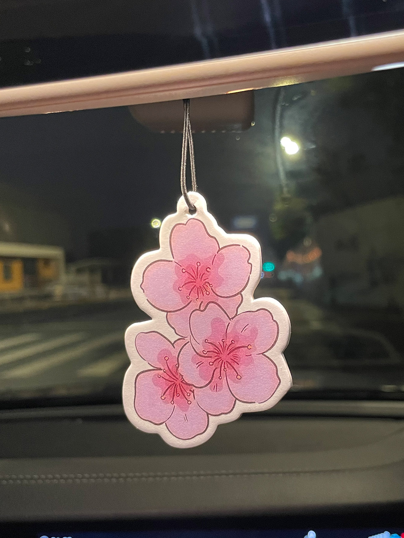 Sakura/Freesia Frisse Geur Vij - Perfume Fragrance Types recensie en prijs